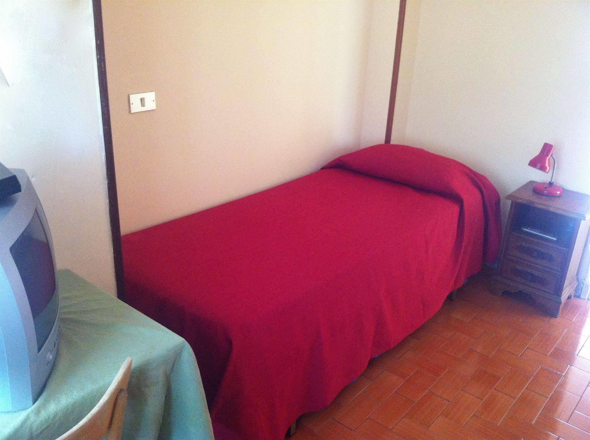 Hotel Eliseo 퓨기 외부 사진