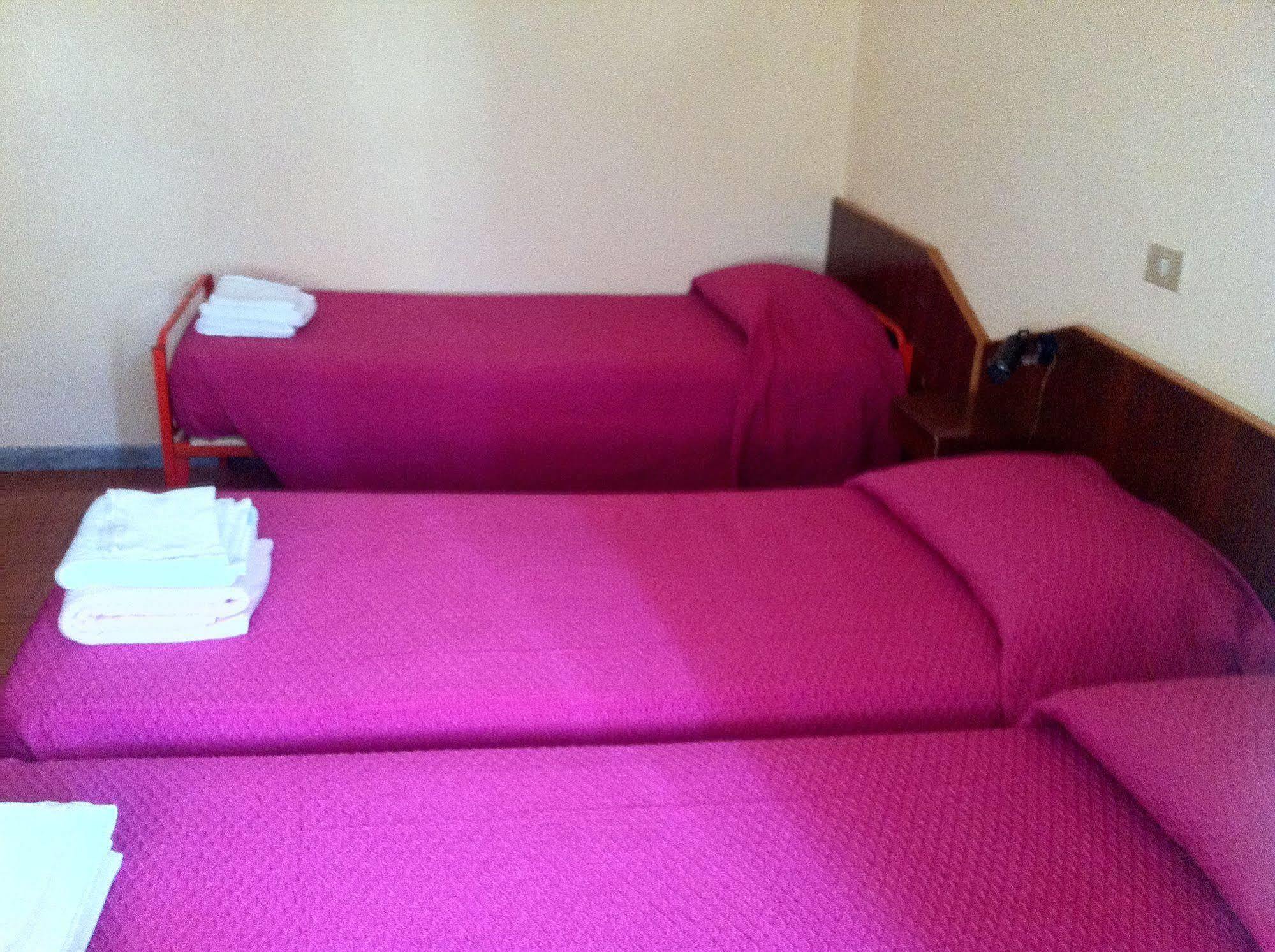 Hotel Eliseo 퓨기 외부 사진